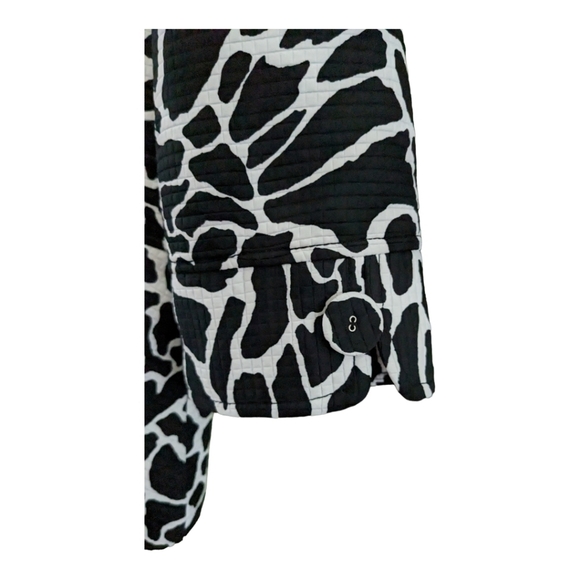 Spence Black and White lined leopard print 3/4 sleeve jacket, size Medium - Picture 4 of 4